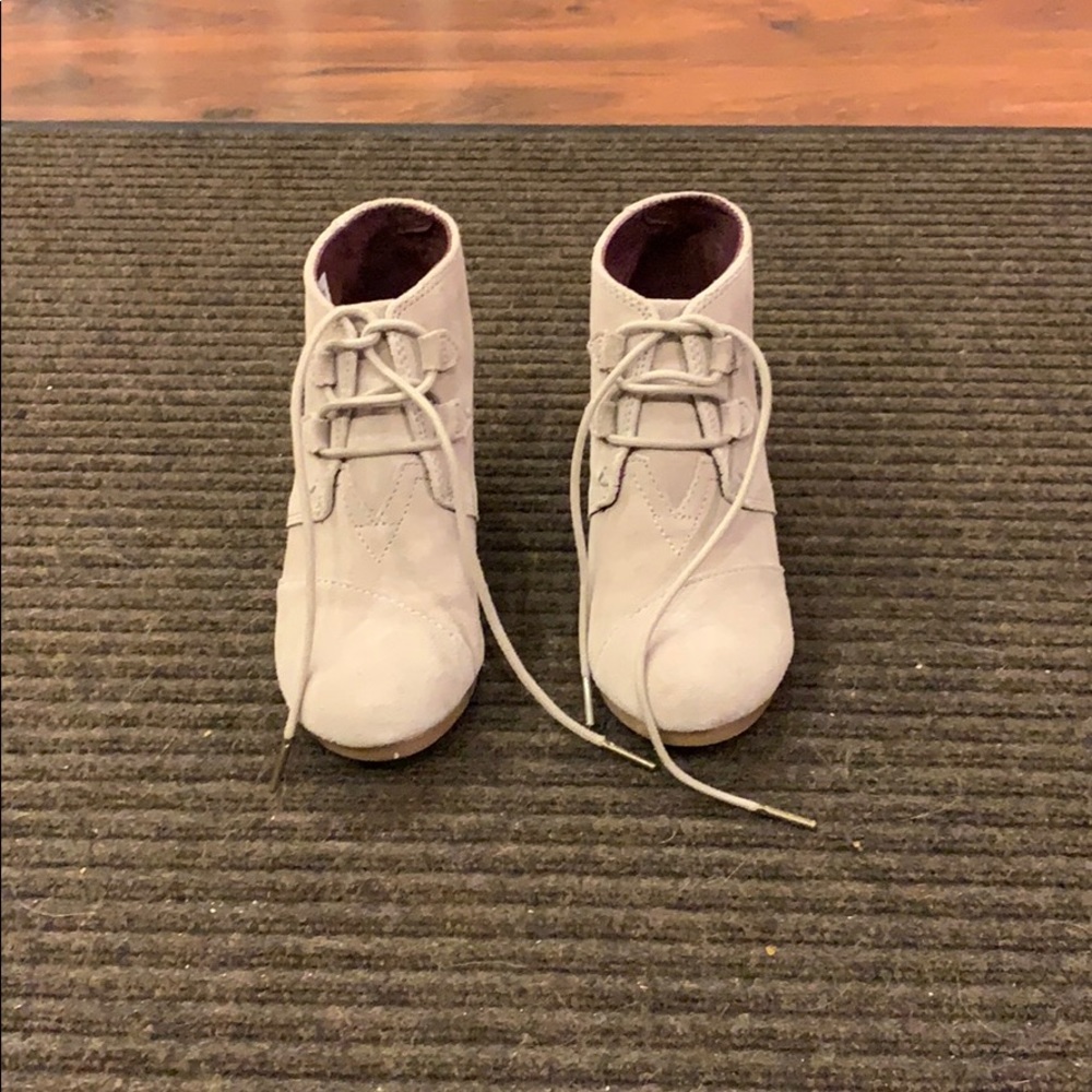 Ankle boots